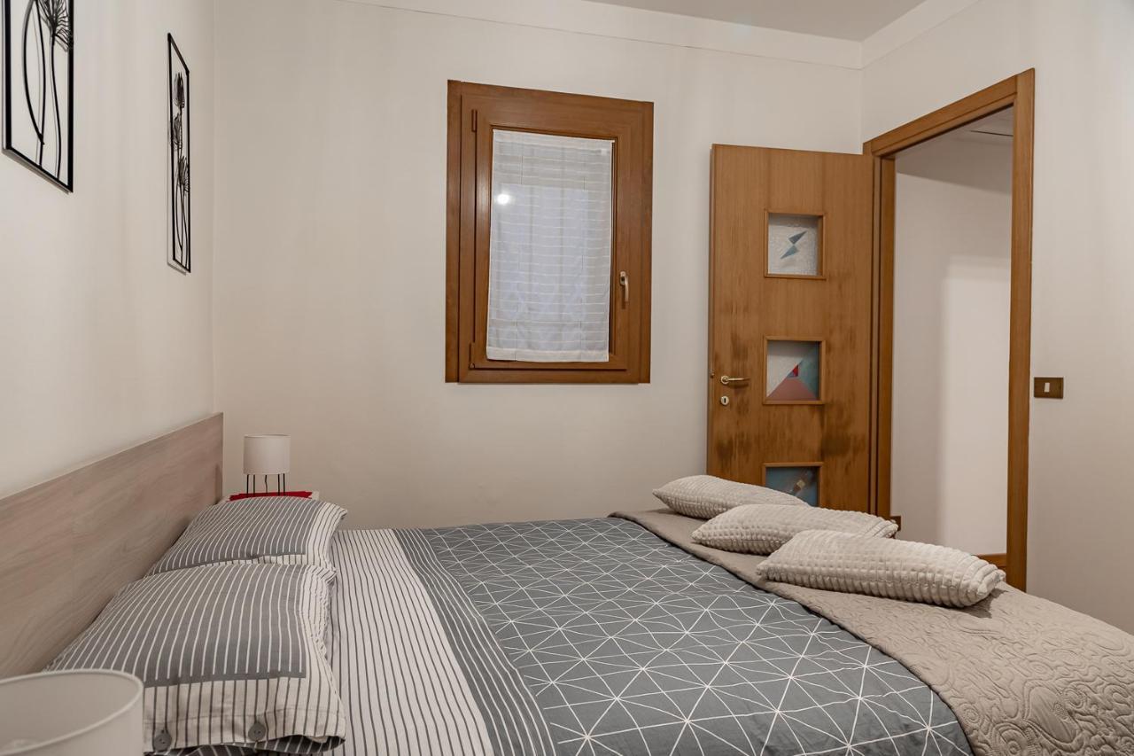 Ca' Latina - Cozy Home In Pieno Centro Storico Treviso Dış mekan fotoğraf